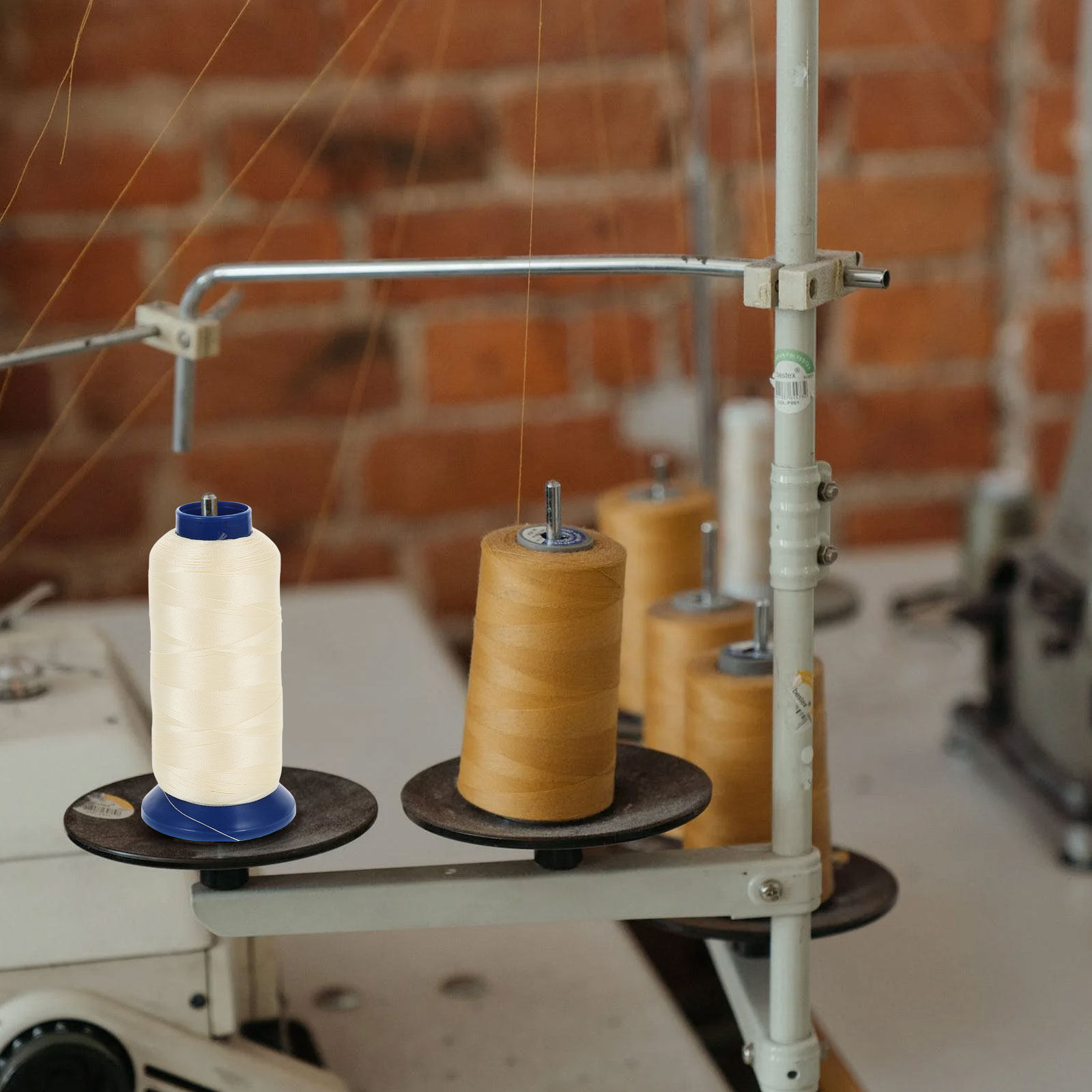 Sewing Knit - 3000 jardów jasnoniebieskiej świecącej w ciemności